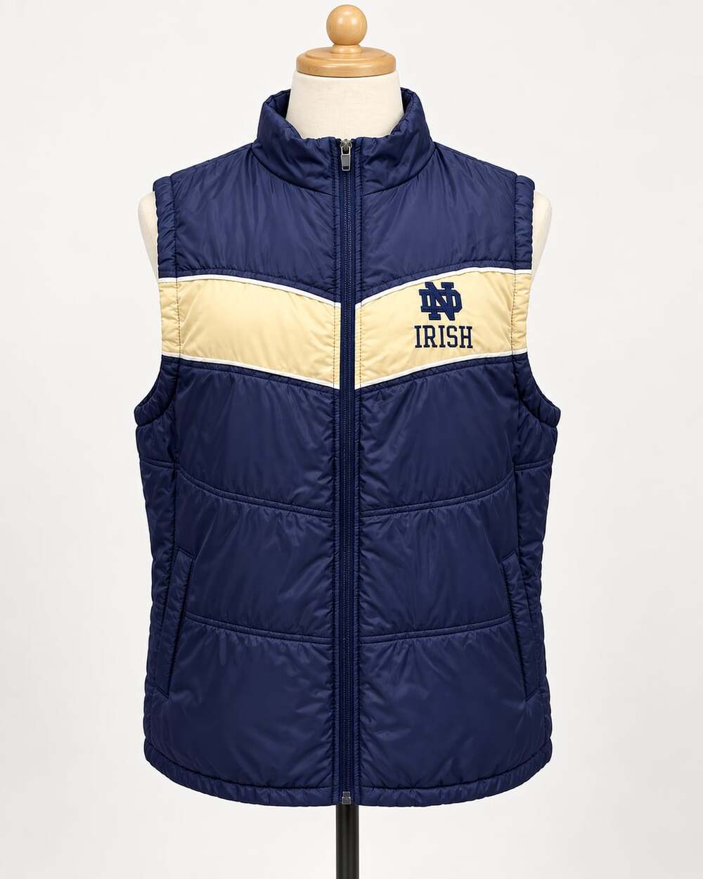 Colosseum Notre Dame Fighting Irish Puffer Vest Men's Size: Large